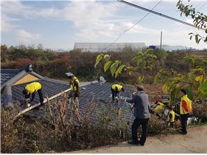 새제천로타리클럽, 독거노인 가정 집수리 지원 이미지 2